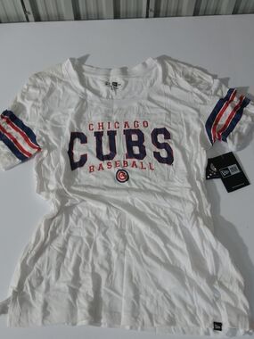 New Era White Chicago Cubs Womens Tee with Red & Blue Sleeve Stripes